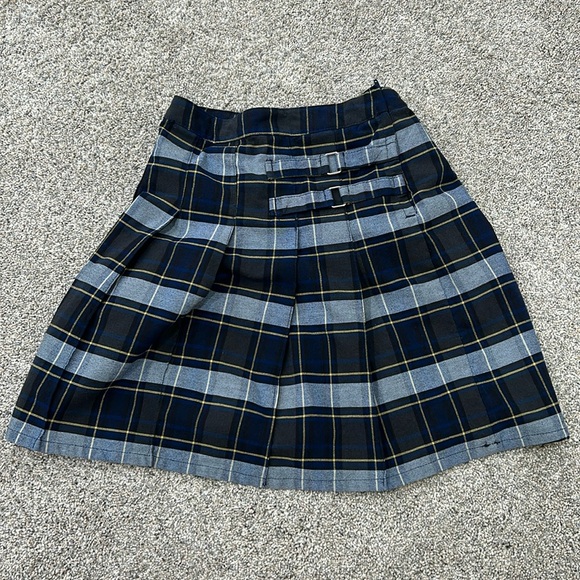 School uniform skort - Picture 1 of 3